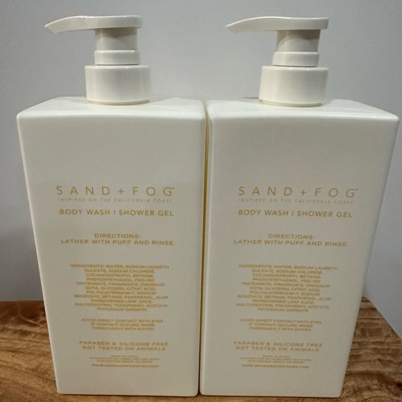 2 Sand + Fog Vanilla Cake Body Wash 32 fl oz New - Picture 3 of 4